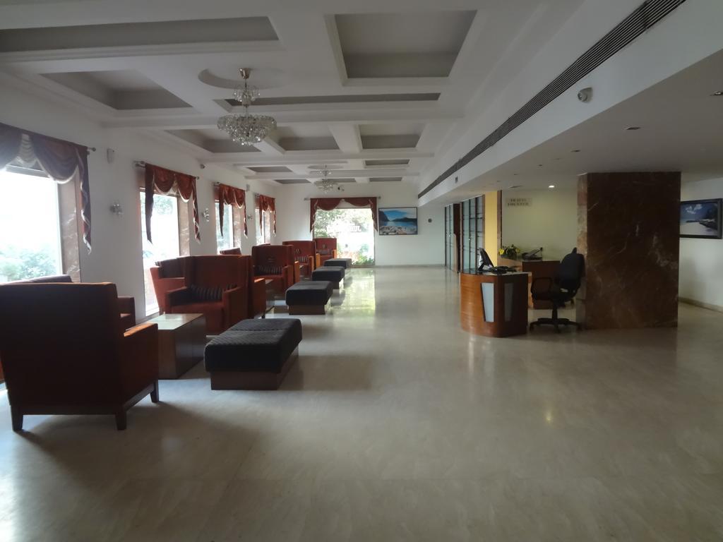 Hotel Juhu Plaza Mumbai Ngoại thất bức ảnh